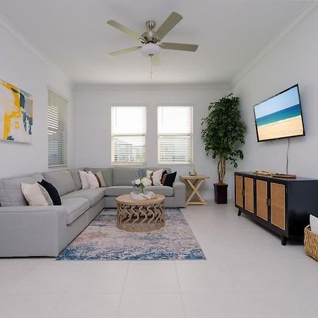 Modern Oasis! 3Br Townhouse In A Lagoon Community Wesley Chapel Εξωτερικό φωτογραφία